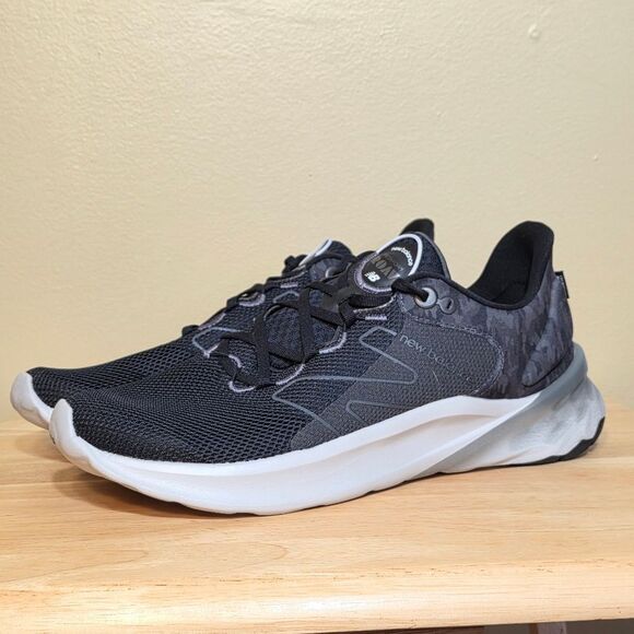 New Balance Fresh Foam Roav V2 Black Grey Running Shoes MROAVCK2 Men's Size 13 - Picture 3 of 7